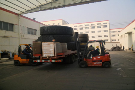美国轮胎市场因关税压力迎来涨价潮
